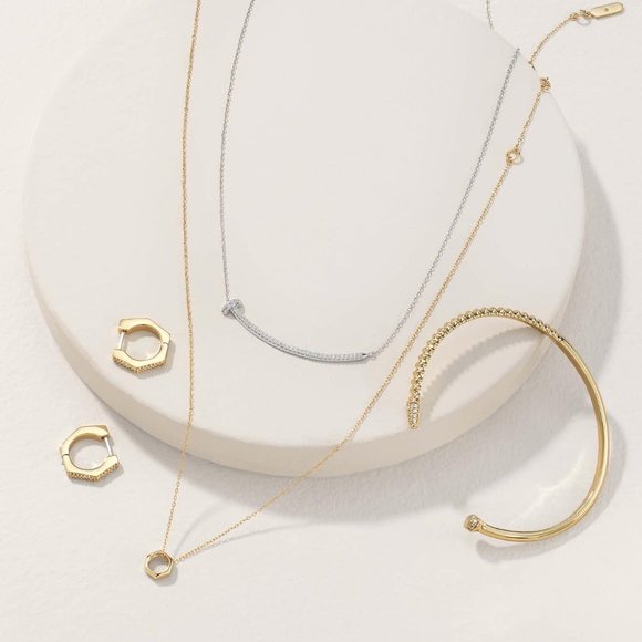 Hardware Cuff - Picture 3 of 3